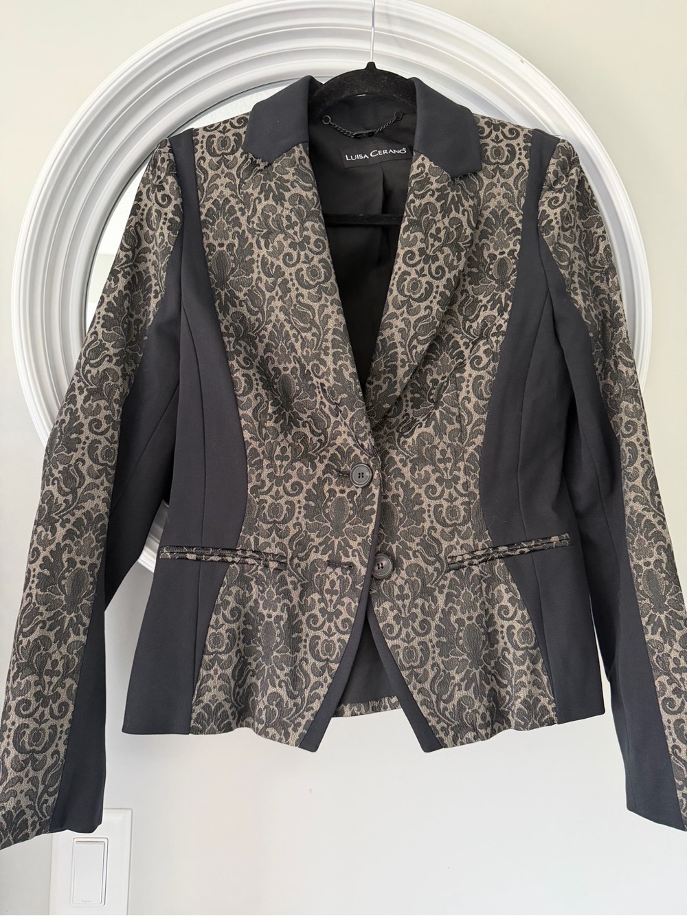 Lisa Cerano Black and Taupe Patterned Women's Blazer